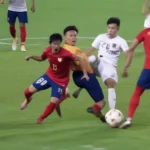 Pha bóng "nóng" của thủ môn Đặng Văn Lâm ở AFF Cup 2022