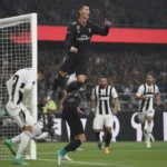 Ronaldo ghi bàn trong trận đấu với Juventus tại Champions League mùa 2017-2018