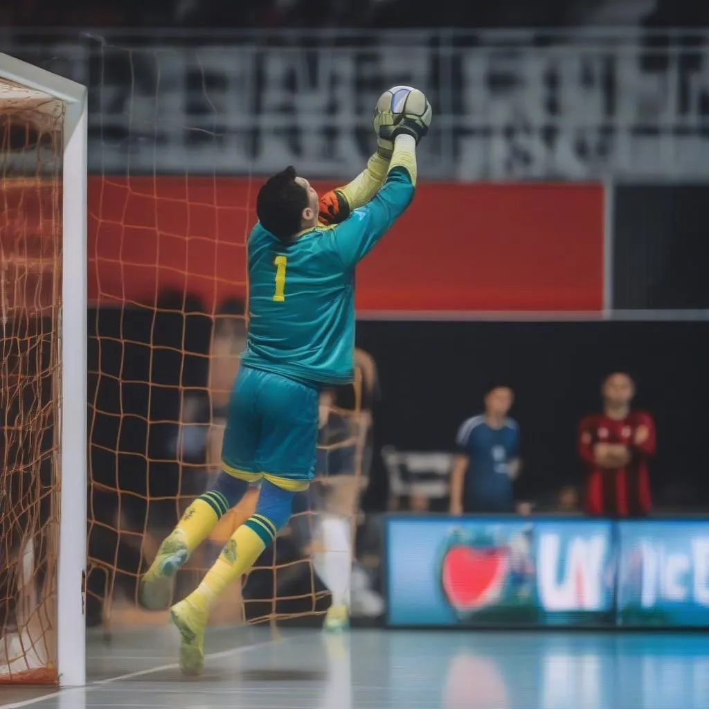 Thủ môn Futsal cản phá bóng